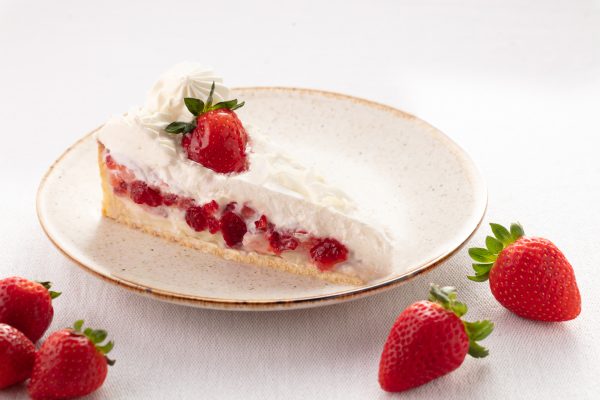 Torta Morango com Nata